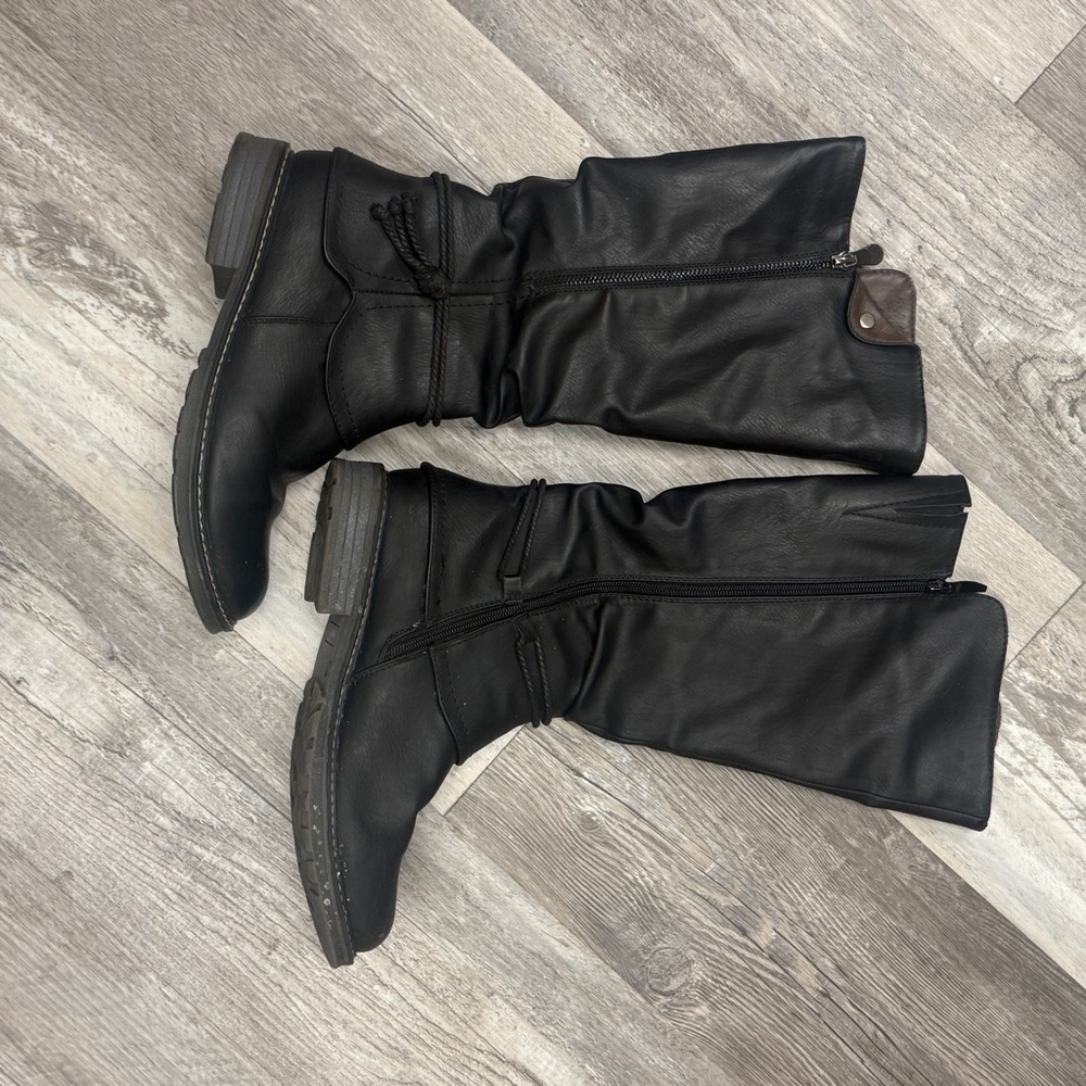 Elegant Black Women's Winter Boots